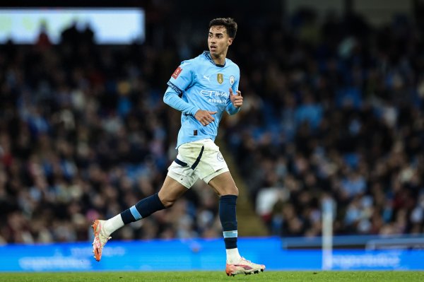 股配所 曼晚: 雷斯、奥赖利缺席曼城训练, 前者将转会后者未完全恢复健康