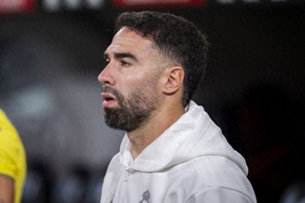 众团优配 马卡: 卡瓦哈尔已随皇马拿到27冠, 距莫德里奇的队史纪录差1冠